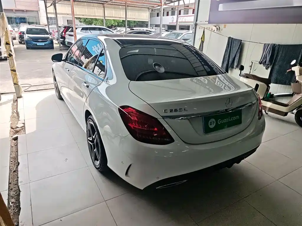 MERCEDES-BENZ C CLASS