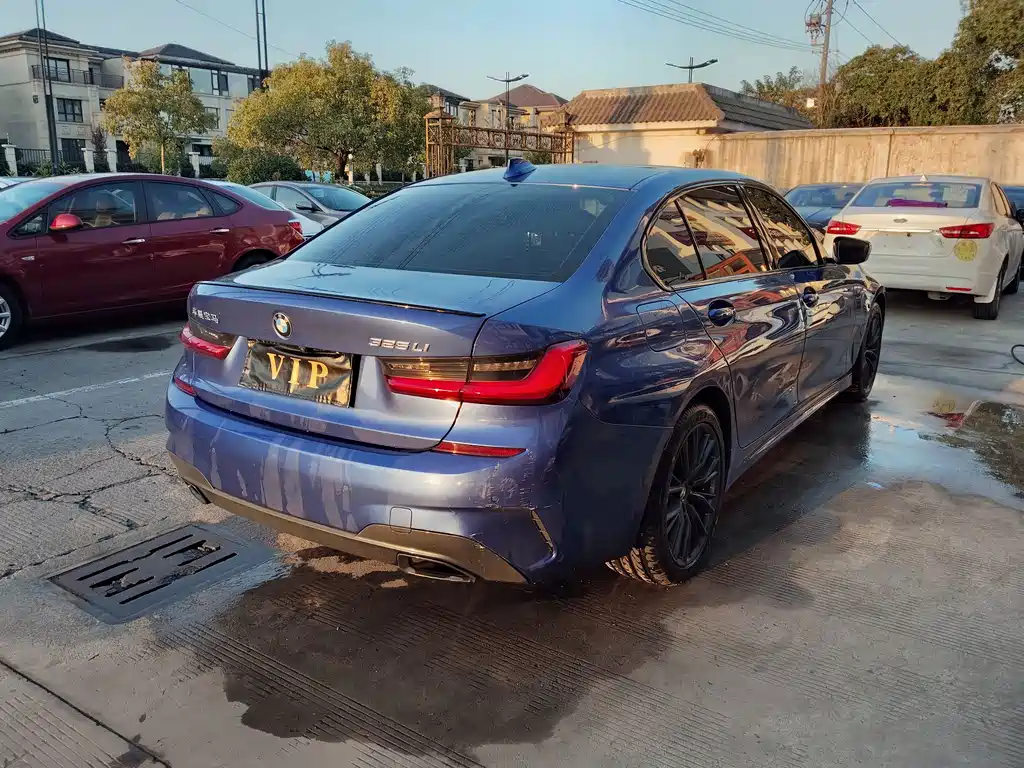 BMW 3 Series — миниатюра 3