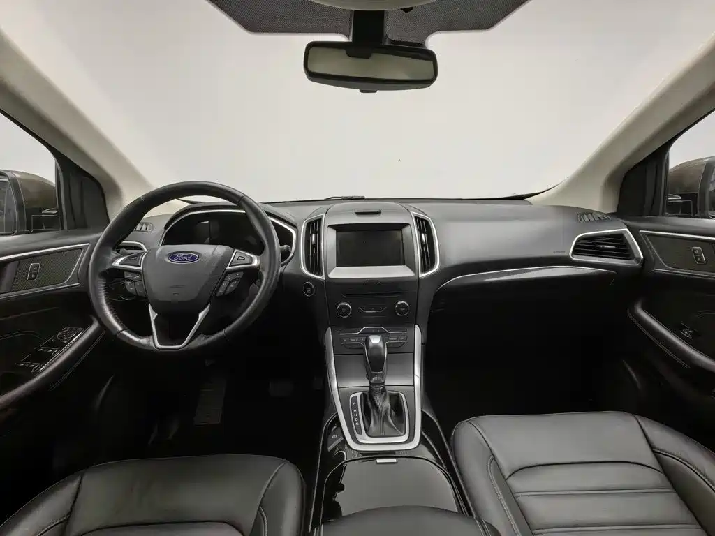 Ford Edge — миниатюра 5