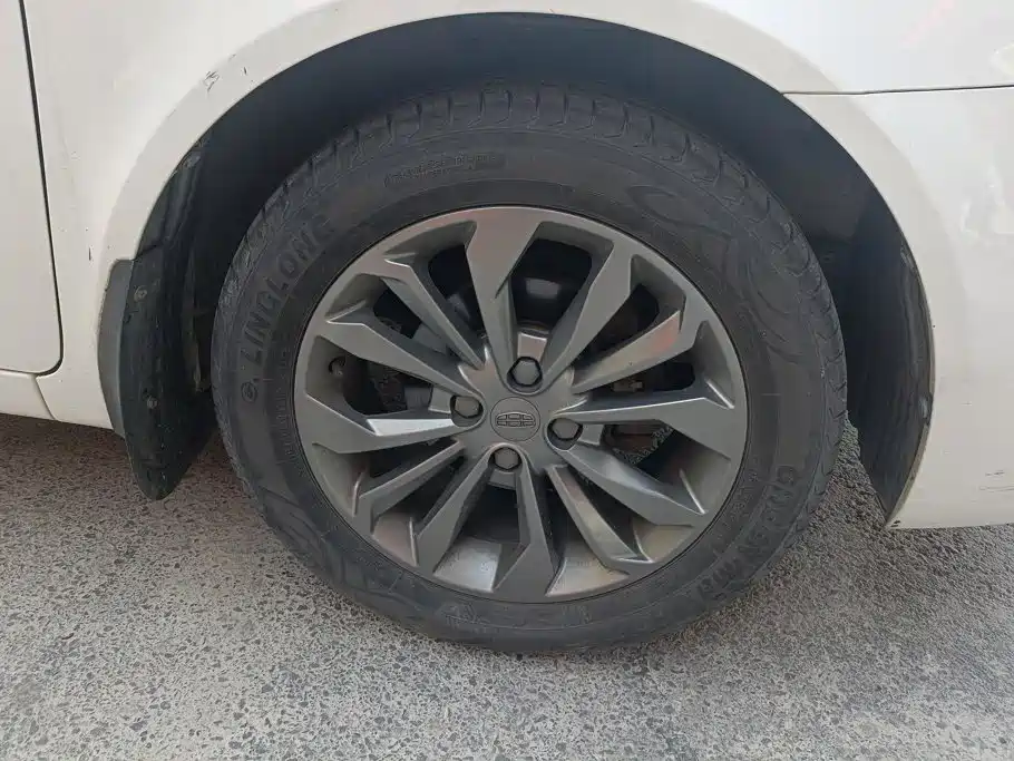 Geely Vision — миниатюра 6