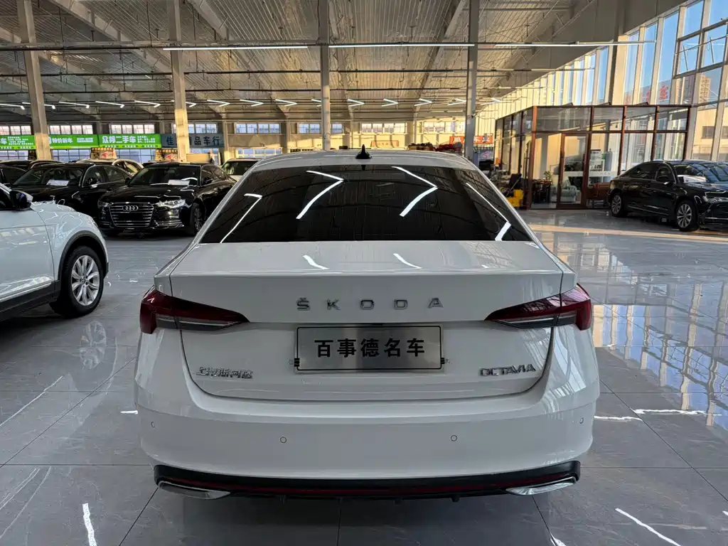 SKODA OCTAVIA