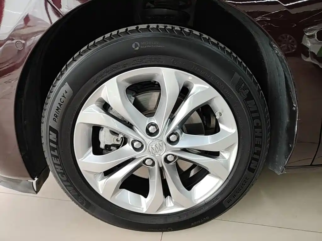 Buick GL8 — миниатюра 23