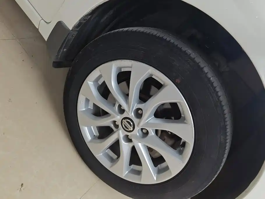 Nissan Sylphy — миниатюра 6
