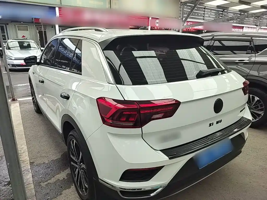 Volkswagen T-Roc — миниатюра 5