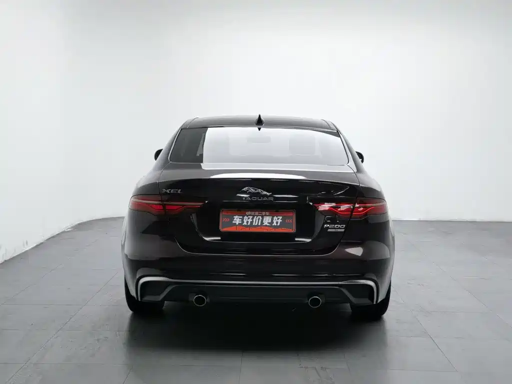 Jaguar XEL — миниатюра 4