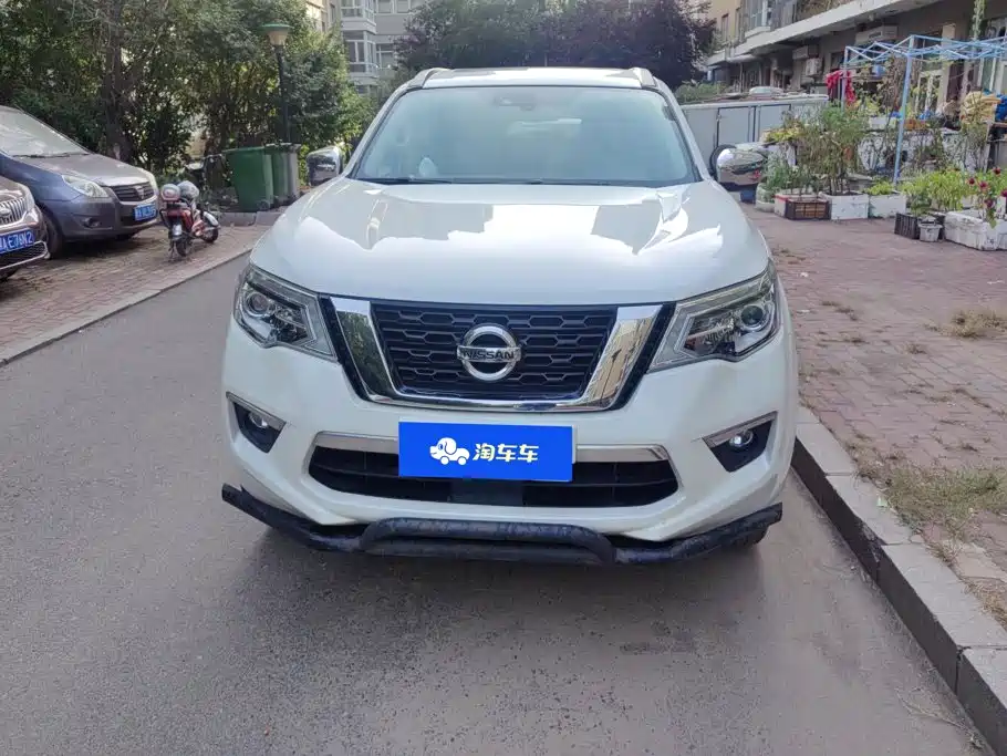 Nissan Terra — миниатюра 2