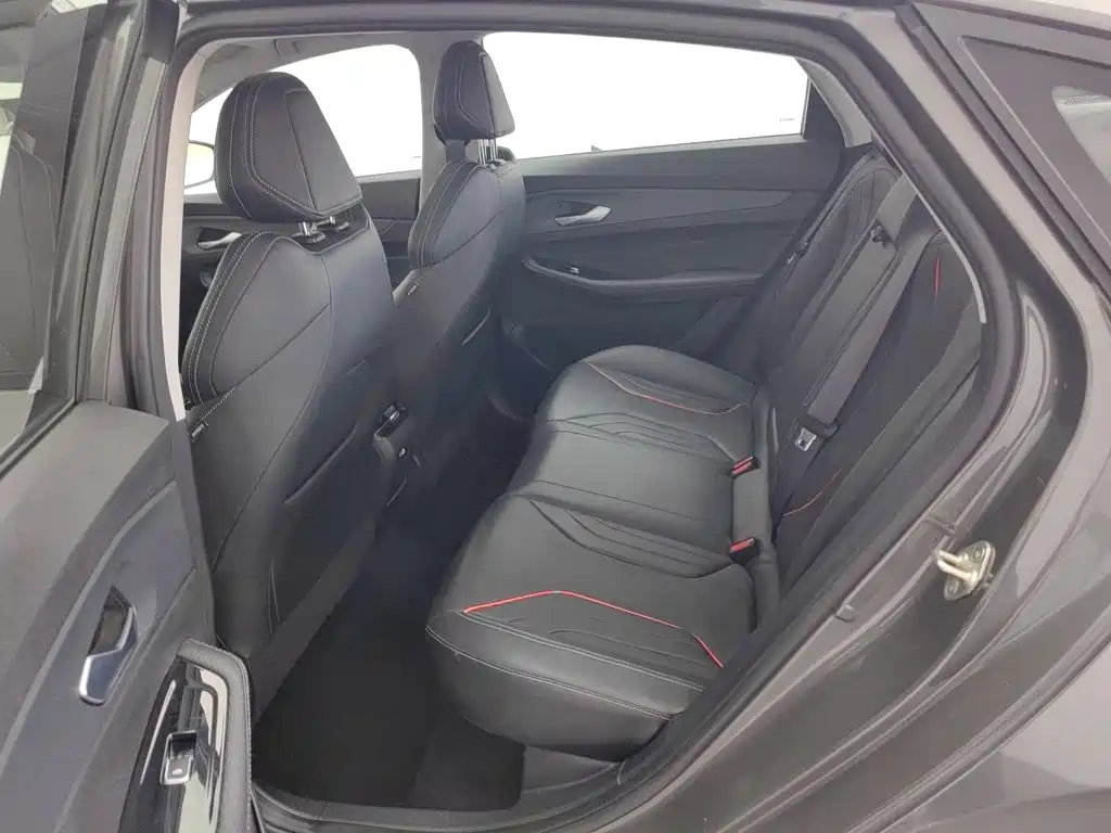 Geely Binrui — миниатюра 15