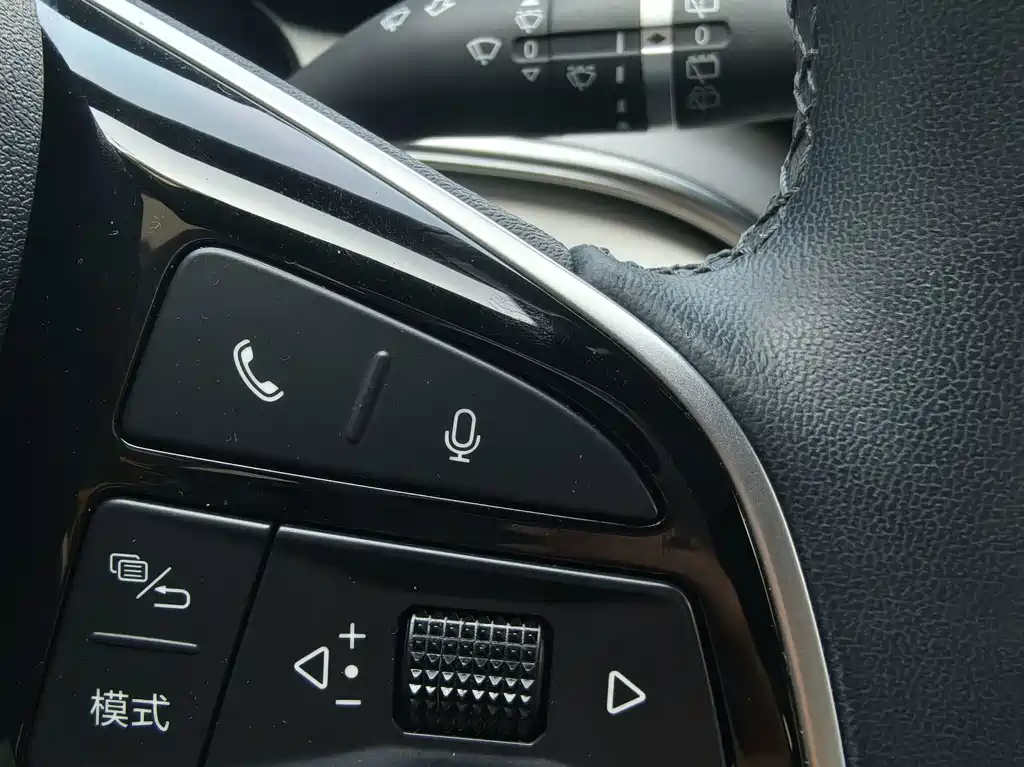 BYD PLUS New Energy — миниатюра 19