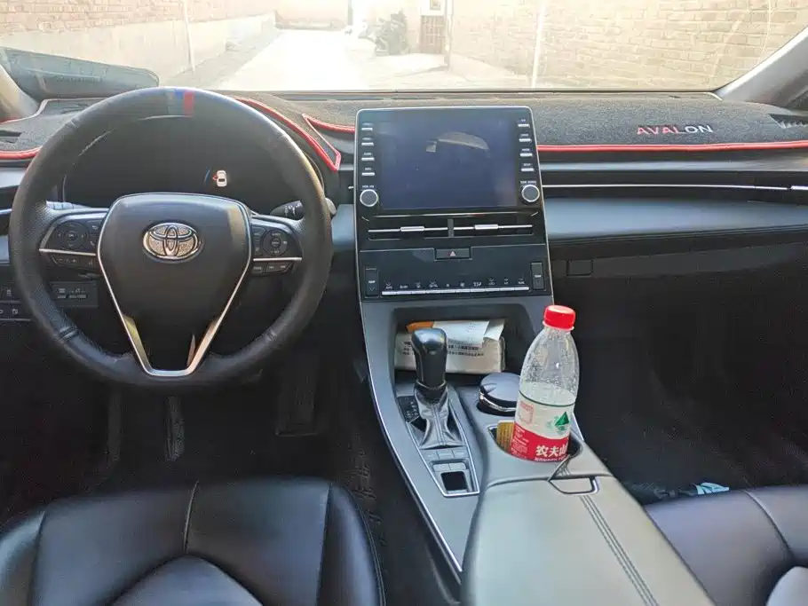 Toyota Avalon — миниатюра 12