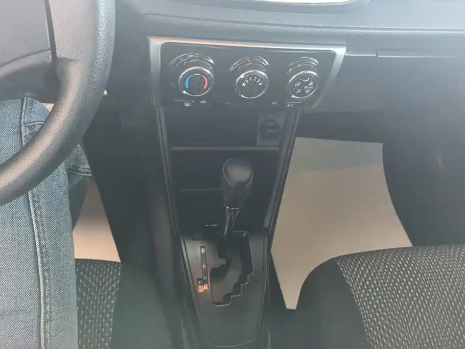 Toyota Vios FS — миниатюра 16