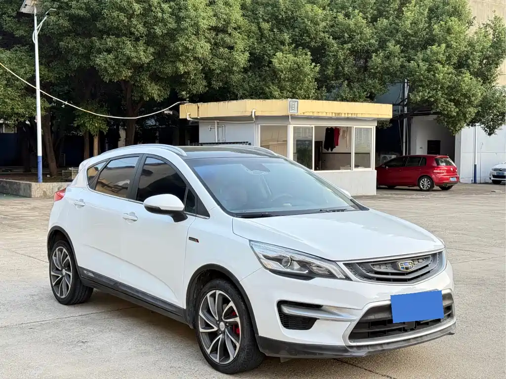 Geely Emgrand GS — миниатюра 3