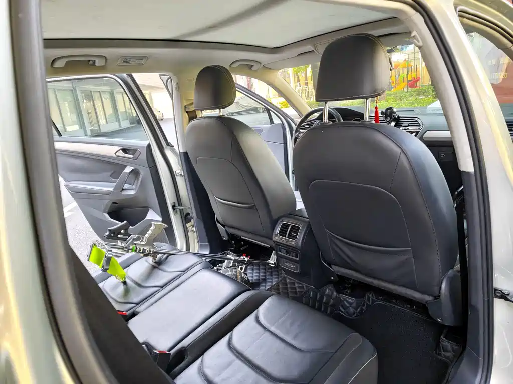 Volkswagen Tiguan L — миниатюра 7