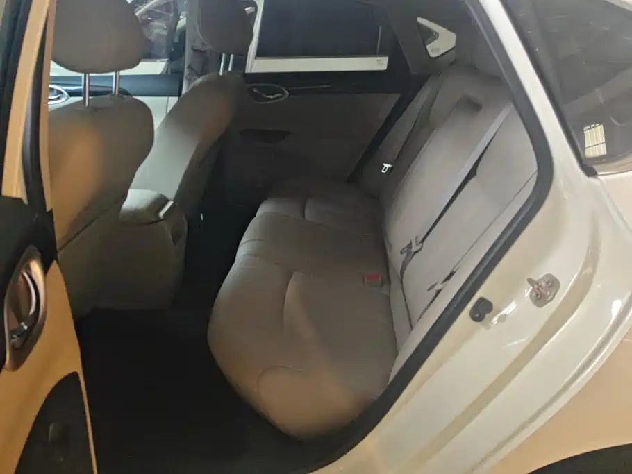 Nissan Sylphy — миниатюра 11