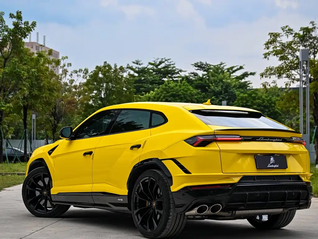 Lamborghini Urus — миниатюра 5