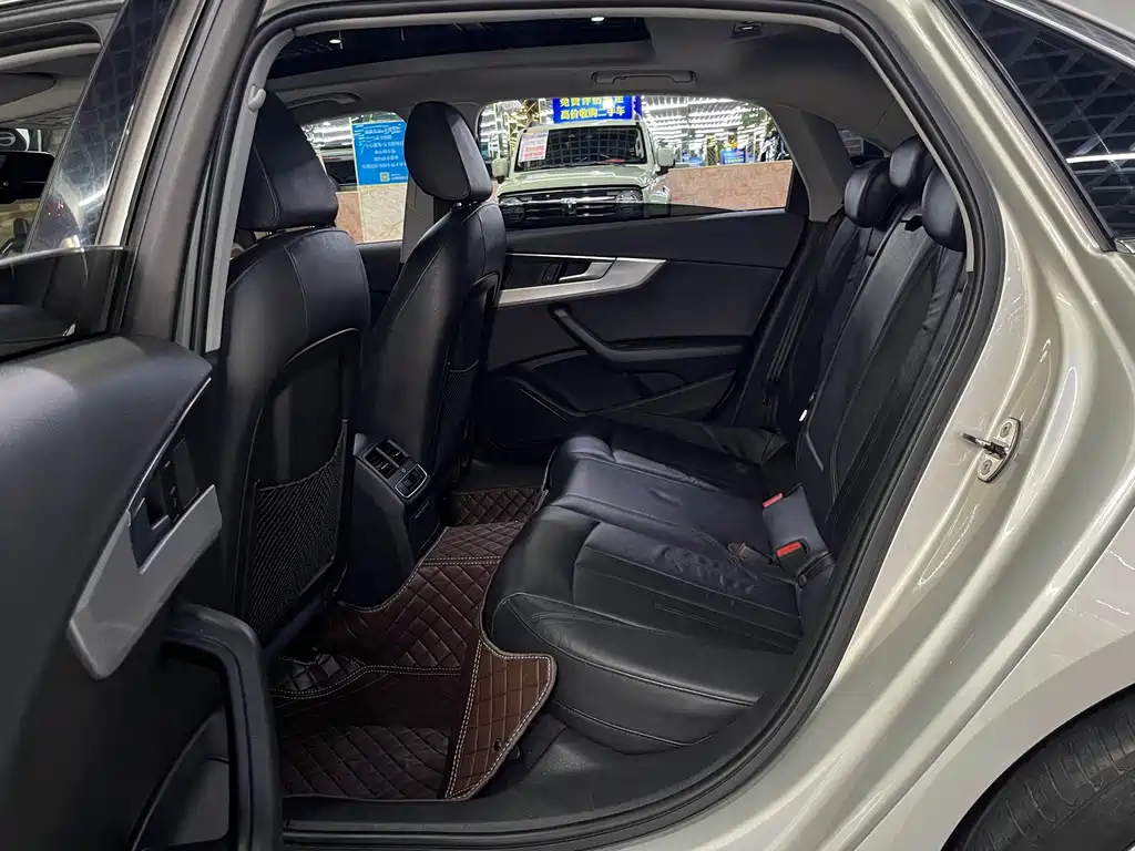 Audi A4L — миниатюра 15