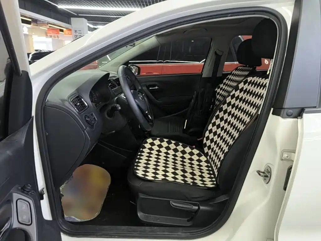 Volkswagen Polo — миниатюра 15