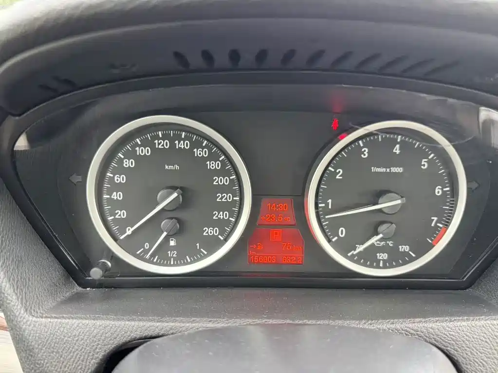 BMW X6 — миниатюра 21