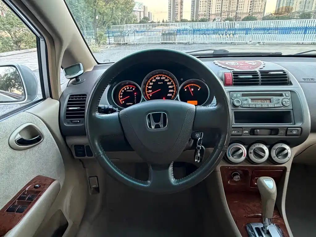 Honda City — миниатюра 12