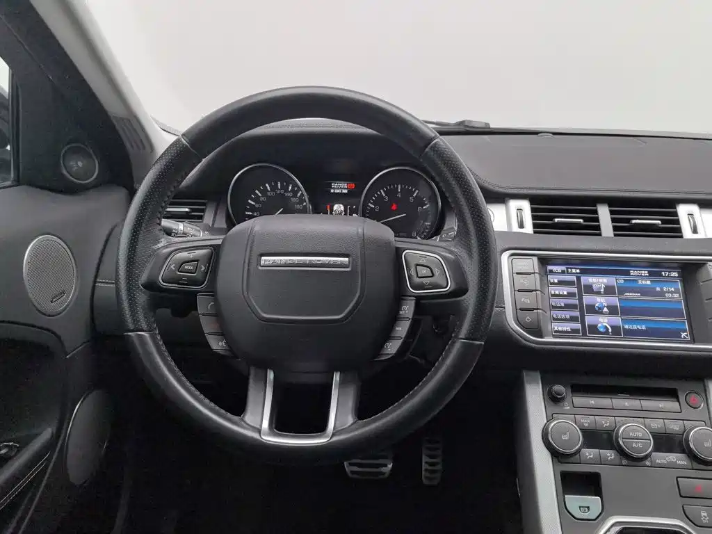 Land Rover Evoque (Import) — миниатюра 11