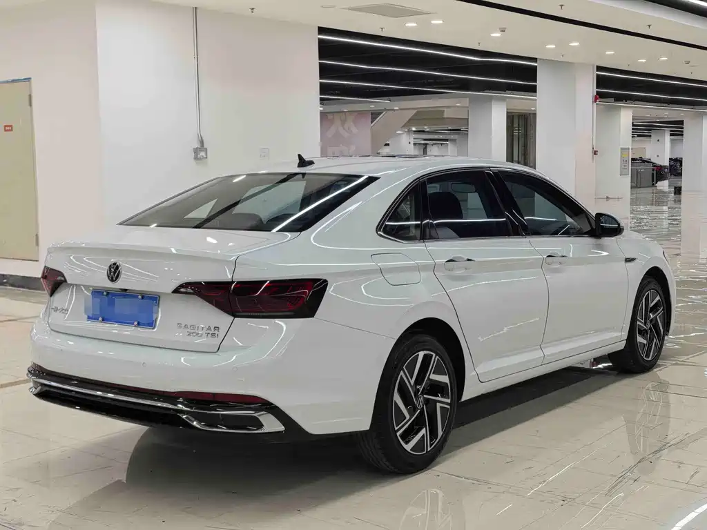 Volkswagen Sagitar — миниатюра 3