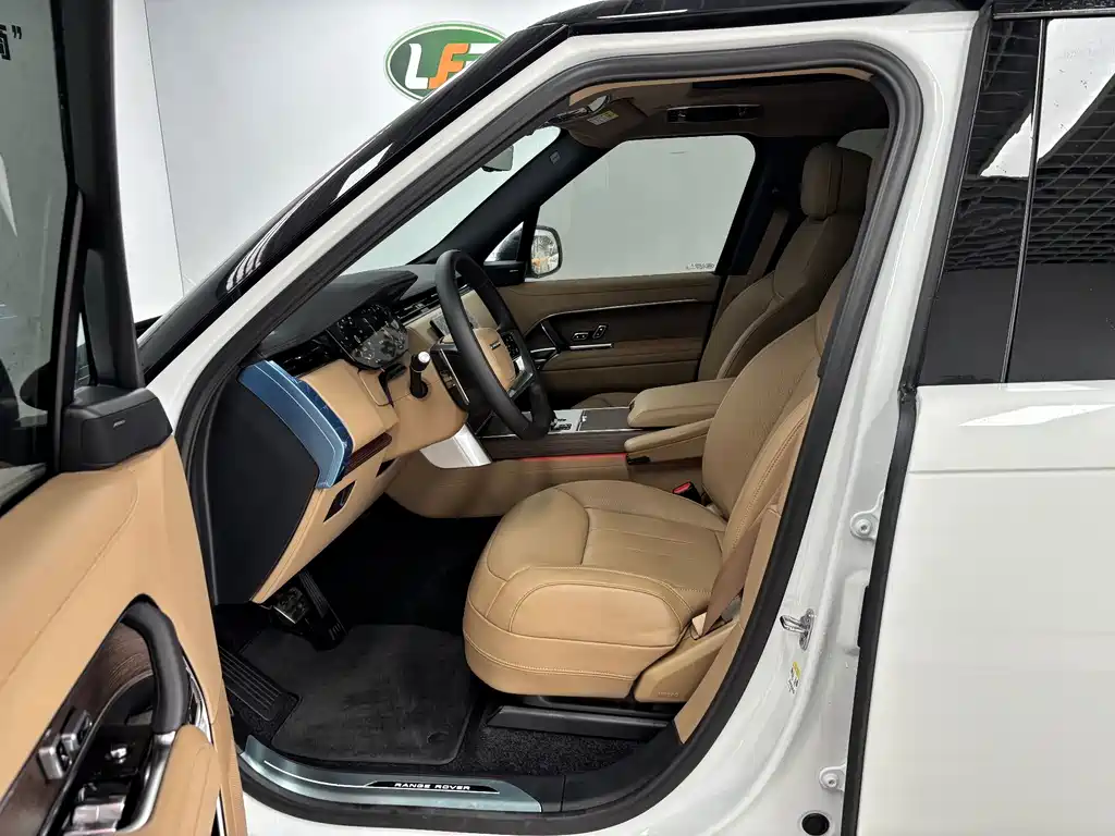 Land Rover Range Rover — миниатюра 12