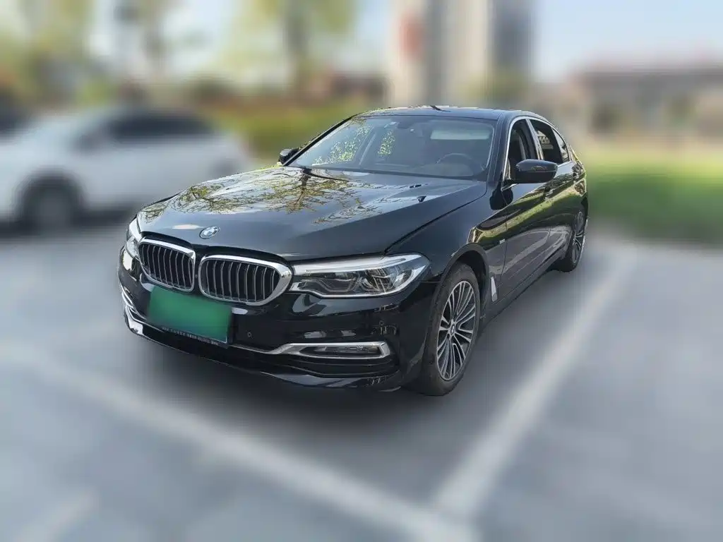 BMW 5 Series — миниатюра 2