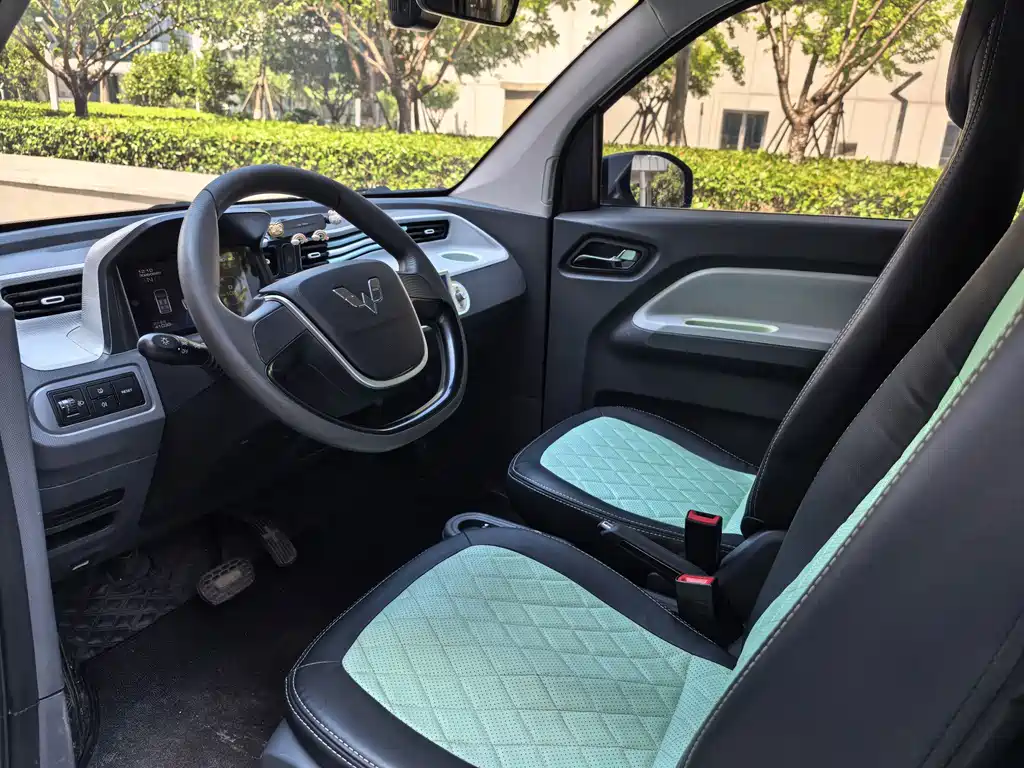 Wuling MINIEV — миниатюра 8