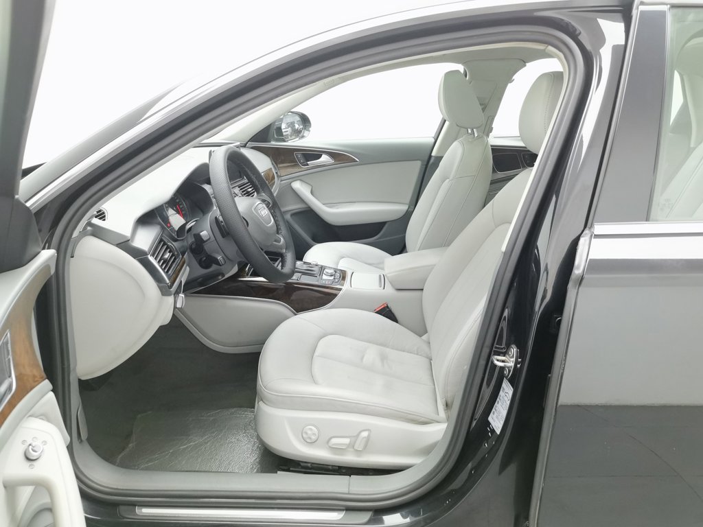Audi A6L — миниатюра 10