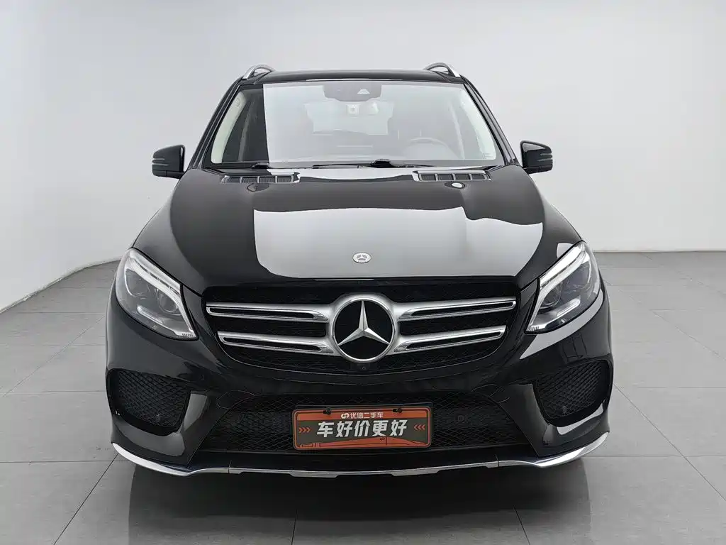 Mercedes-Benz GLE (Import) — миниатюра 3