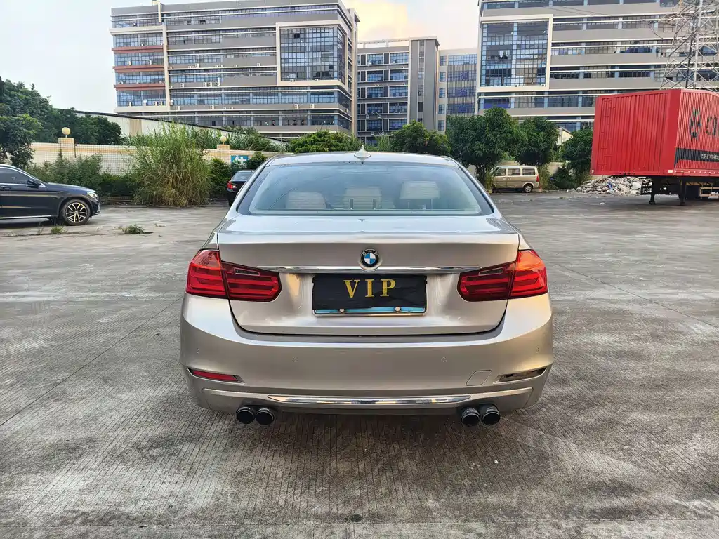 BMW 3 Series — миниатюра 5