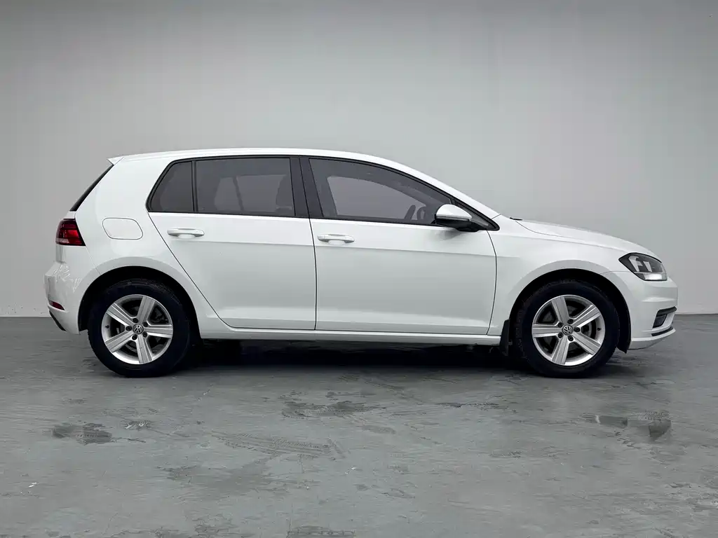Volkswagen Golf — миниатюра 19
