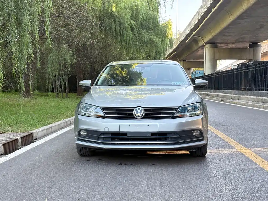 Volkswagen Sagitar — миниатюра 2