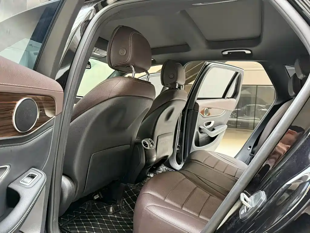 Mercedes-Benz GLC — миниатюра 9