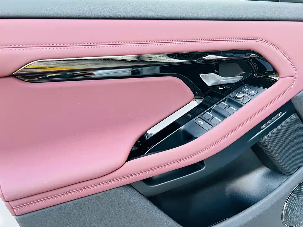 Land Rover Evoque — миниатюра 10