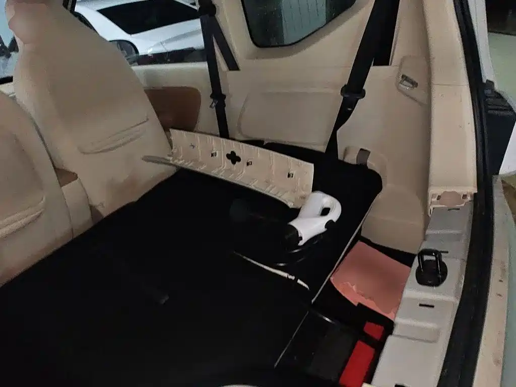 Wuling MINIEV — миниатюра 13