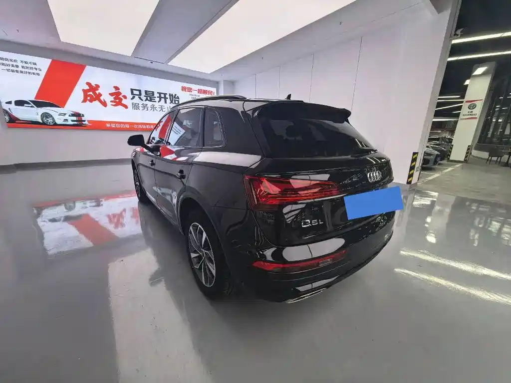 Audi Q5L — миниатюра 6