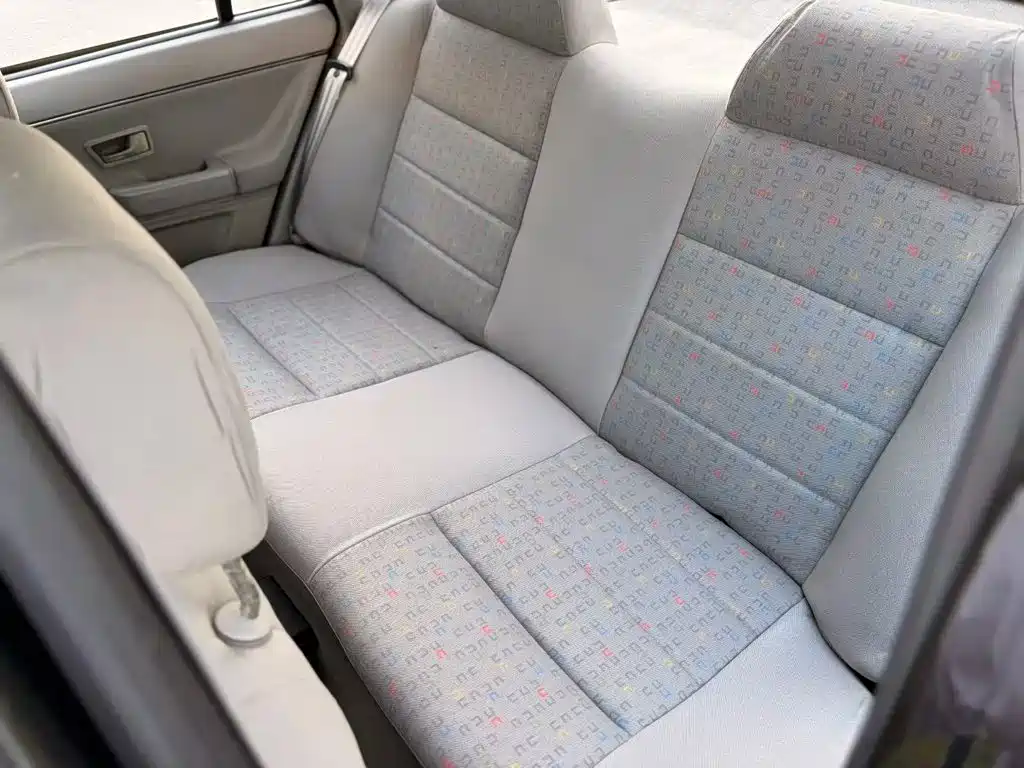 Volkswagen Santana Classic — миниатюра 9