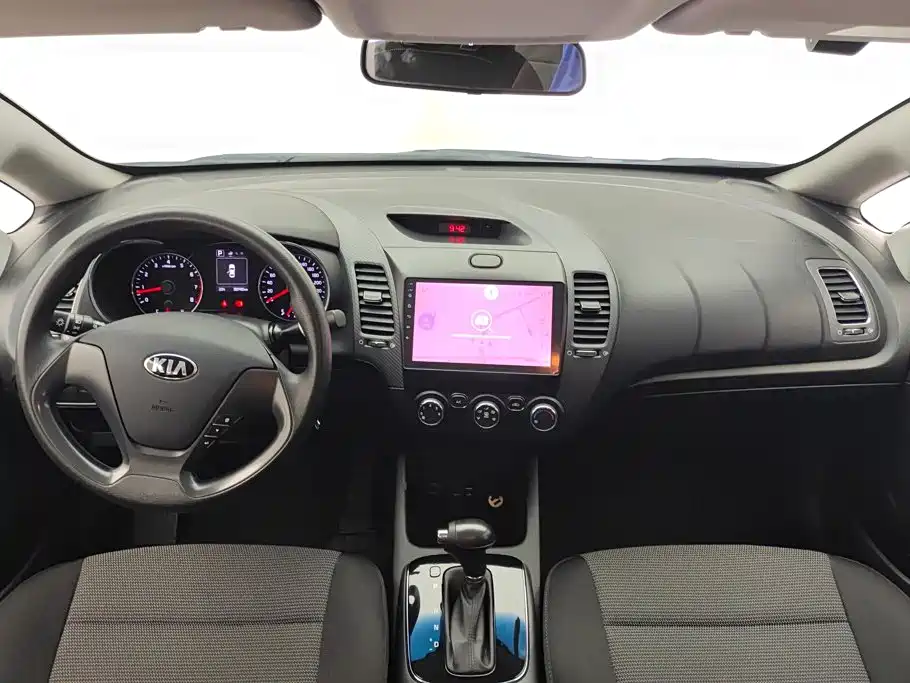 Kia K3 — миниатюра 12