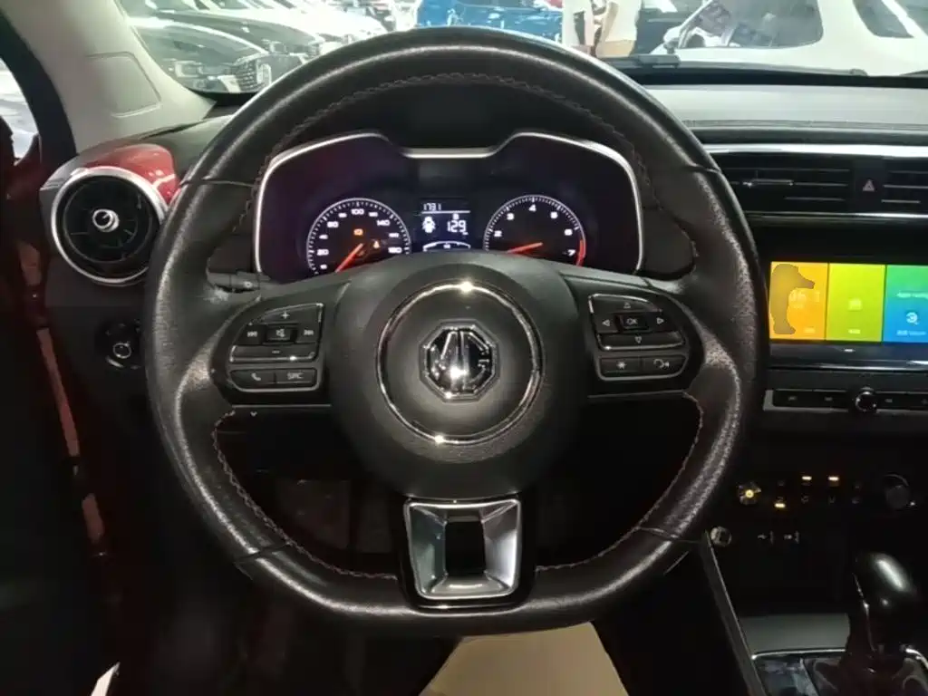 MG ZS — миниатюра 11