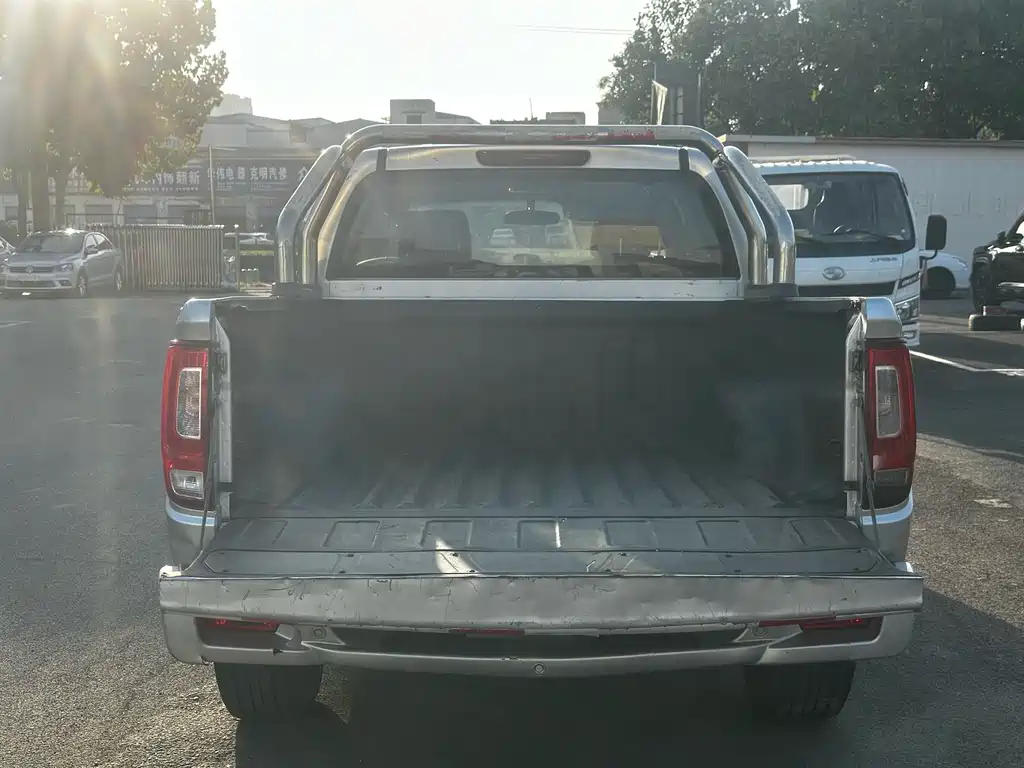 GREAT WALL FENGJUN 6