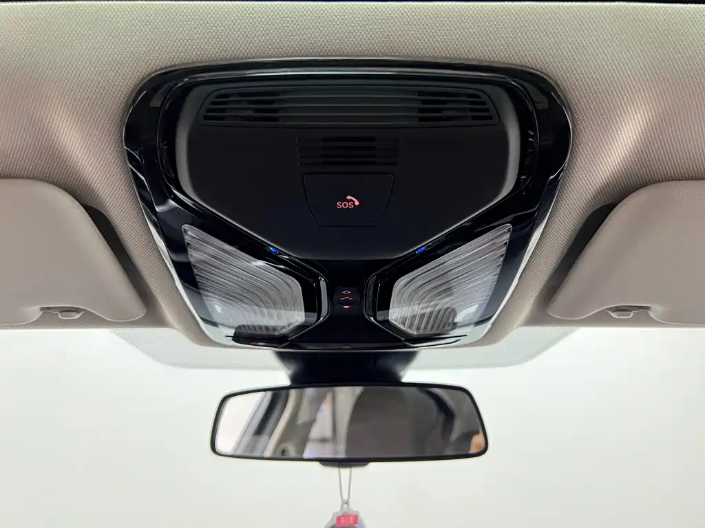 BMW i3 — миниатюра 24