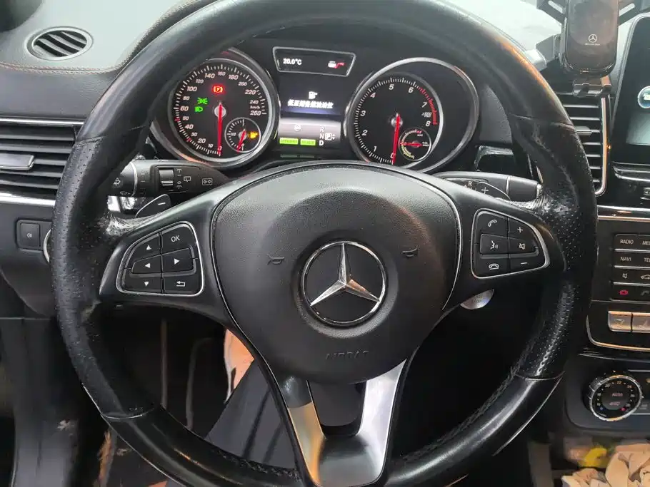 Mercedes-Benz GLE New Energy — миниатюра 15