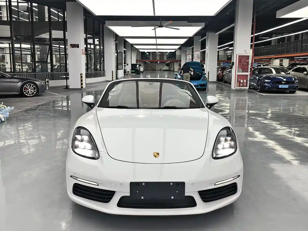 Porsche 718