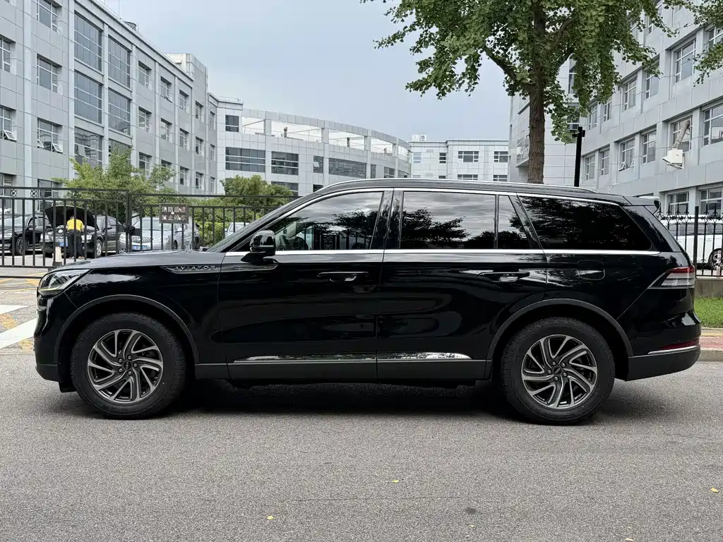 Lincoln Aviator 3.0T V6 4WD Premium Edition, фото 7