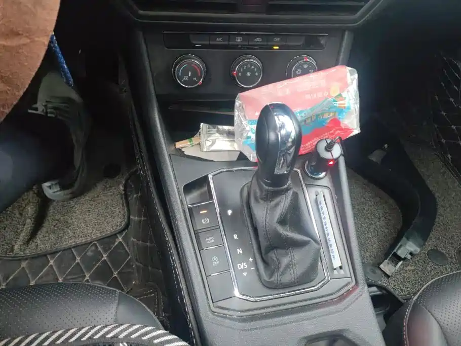 Volkswagen Lavida — миниатюра 16