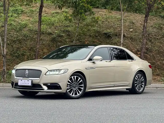 Lincoln Continental