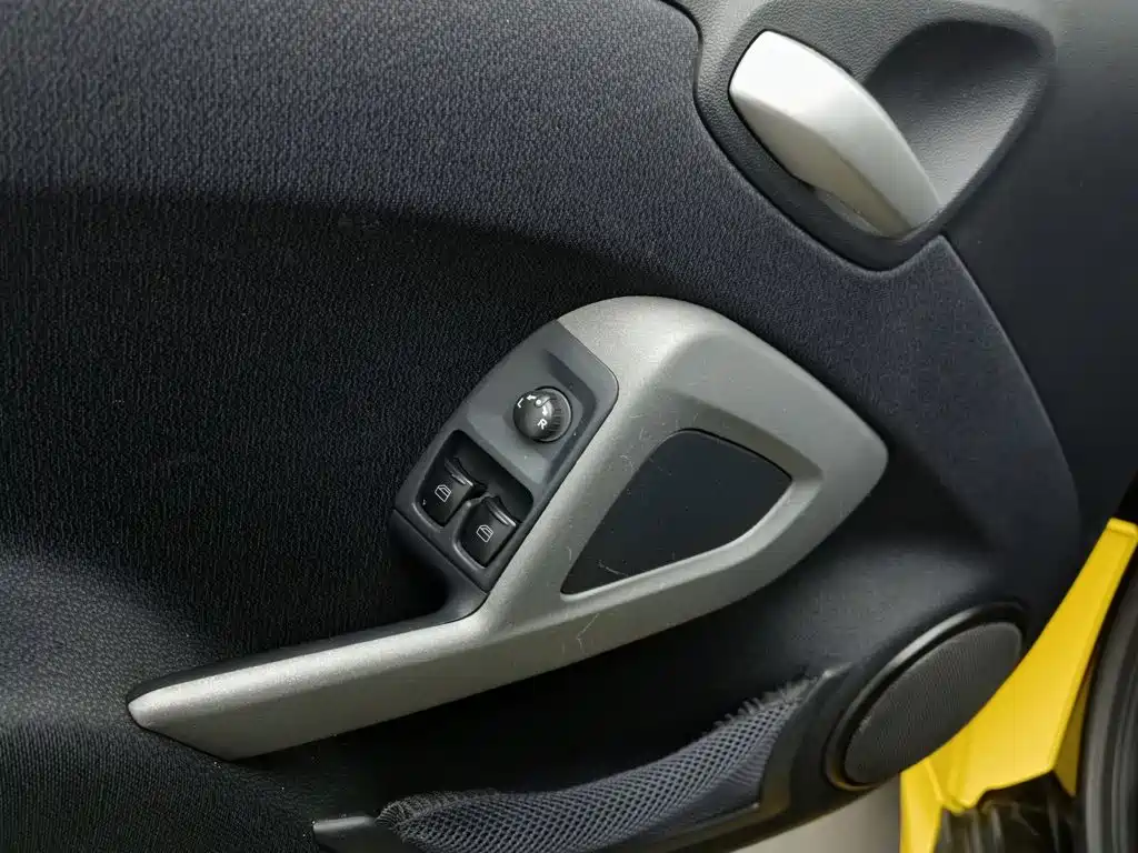 smart Smart Fortwo — миниатюра 9