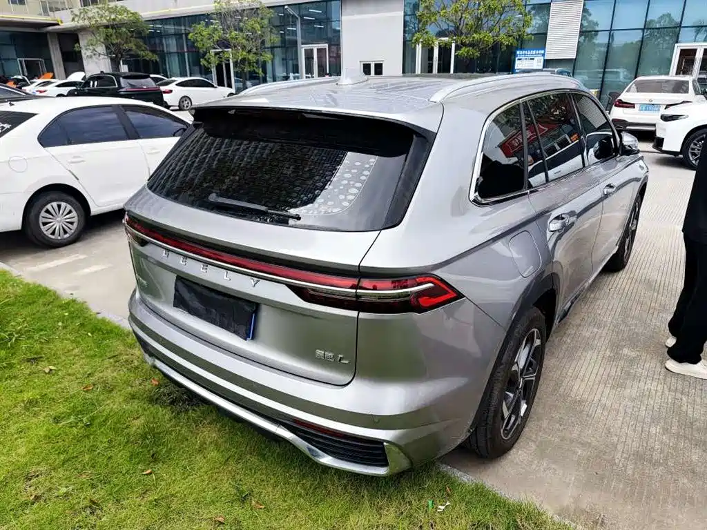 Geely Xingyue L — миниатюра 11