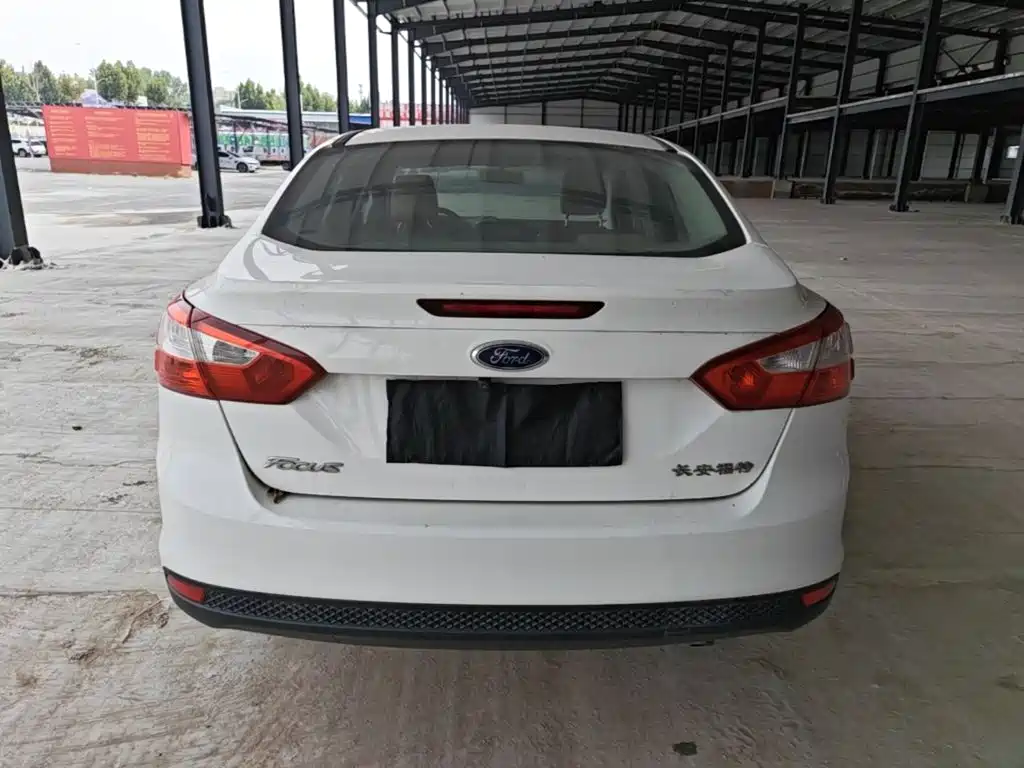 Ford Focus — миниатюра 6