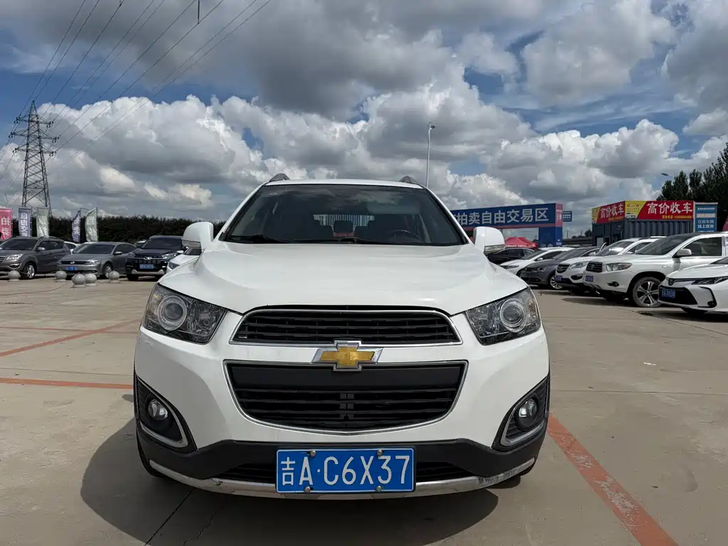 Chevrolet Captiva — миниатюра 2